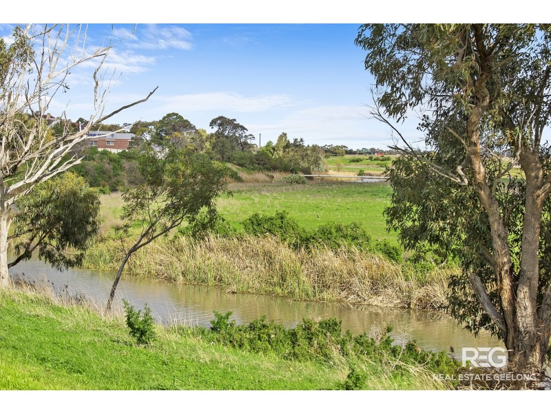 25 Kantara Crescent, Lara VIC 3212