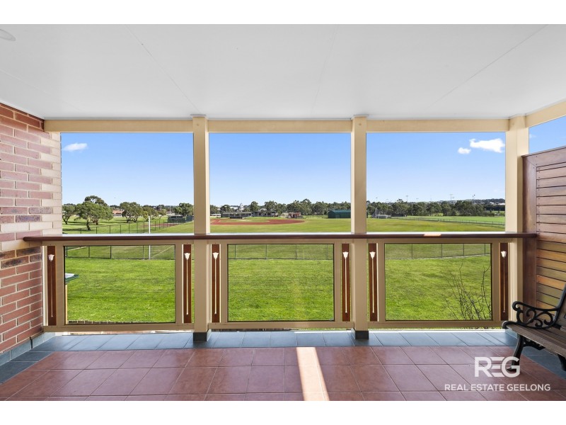 2/160 CHURCH STREET, Grovedale VIC 3216