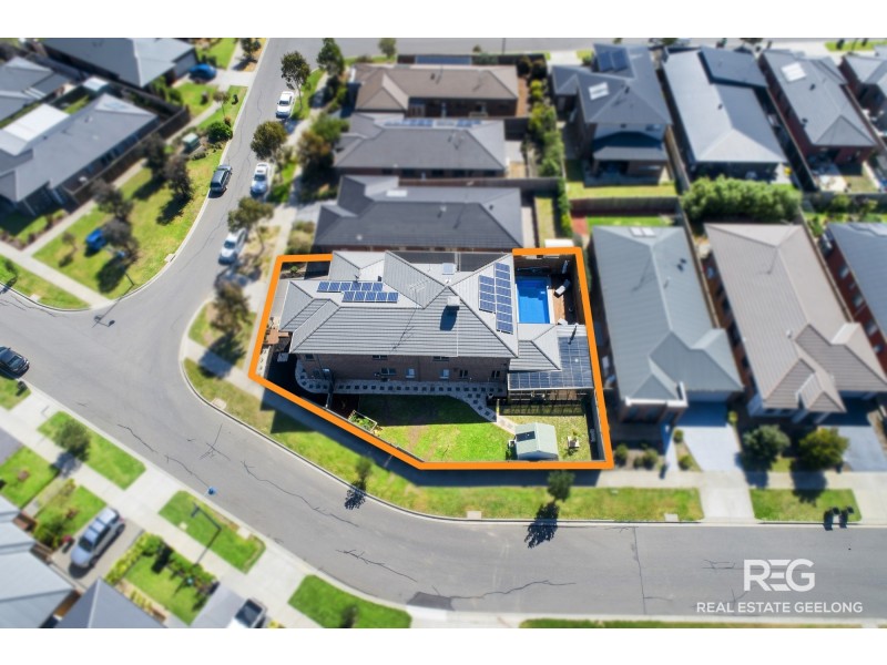 2 HEADLAND DRIVE, Leopold VIC 3224
