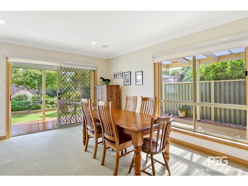 4/26 BUCKINGHAM STREET, Lara VIC 3212