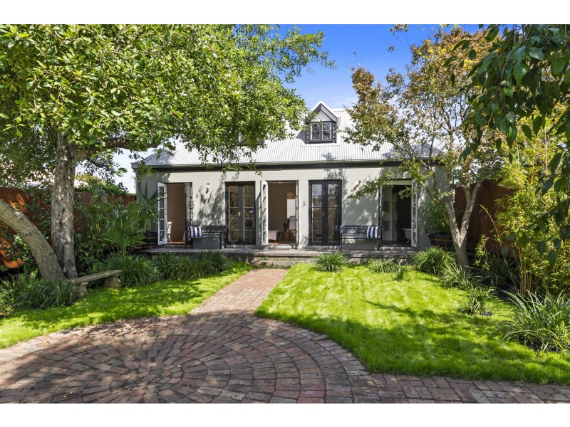 136 SKENE STREET, Newtown VIC 3220