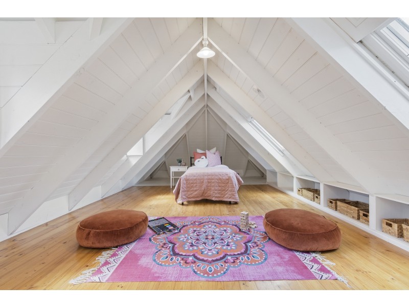 136 SKENE STREET, Newtown VIC 3220