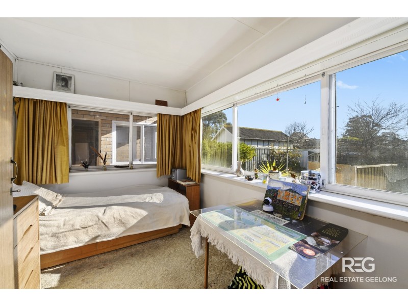 42 UPPER SKENE STREET, Newtown VIC 3220