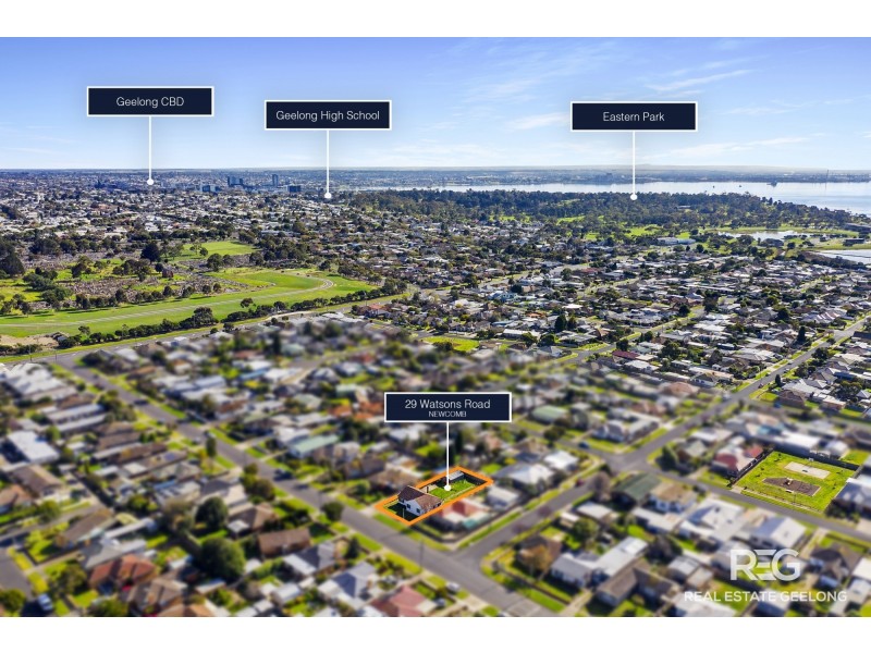 29 WATSONS ROAD, Newcomb VIC 3219