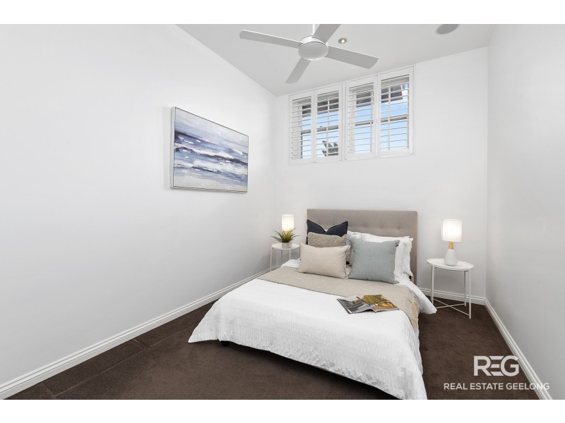2/209 MELBOURNE ROAD, Rippleside VIC 3215