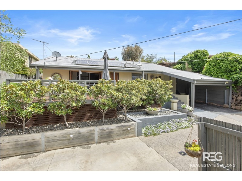 21 CHALLAMBRA CRESCENT, Highton VIC 3216