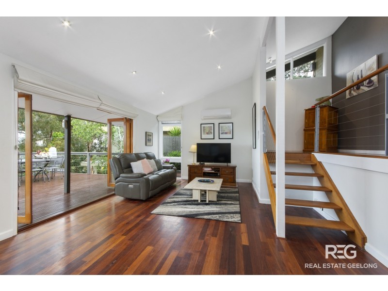 21 CHALLAMBRA CRESCENT, Highton VIC 3216