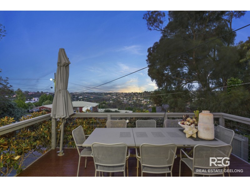 21 CHALLAMBRA CRESCENT, Highton VIC 3216