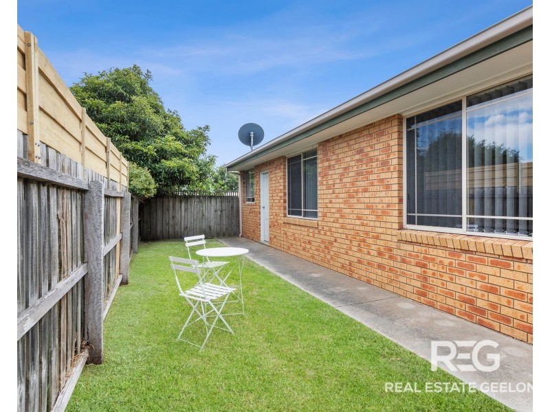3/30 BURDOO DRIVE, Grovedale VIC 3216