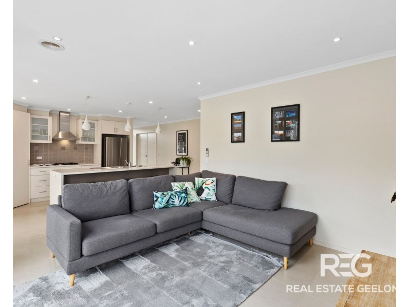 17 Lein Court, Highton VIC 3216