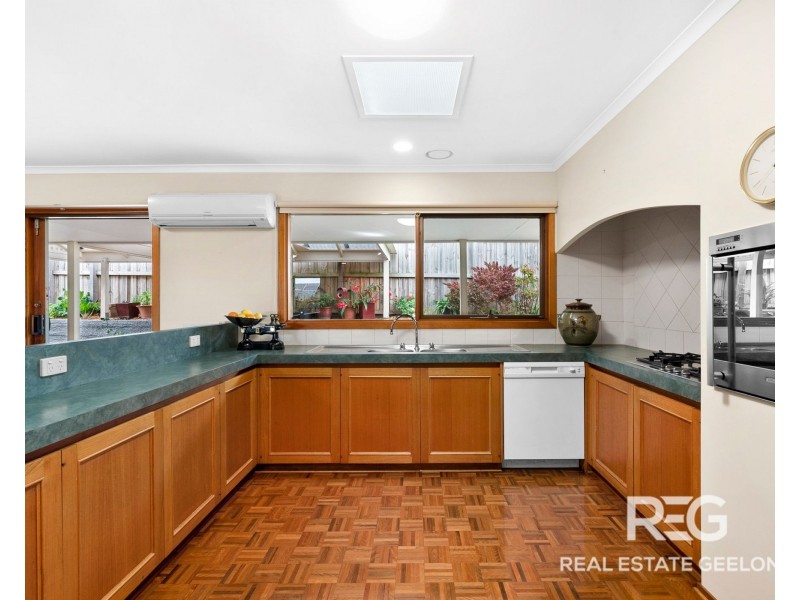 20 Remony Avenue, Highton VIC 3216