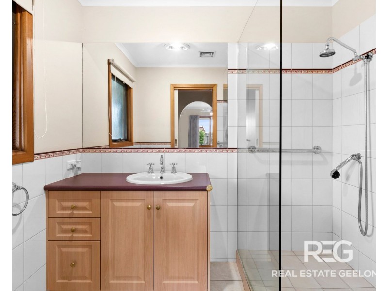 20 Remony Avenue, Highton VIC 3216