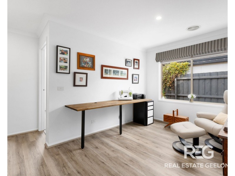 52 Pearl Bay Passage, St Leonards VIC 3223