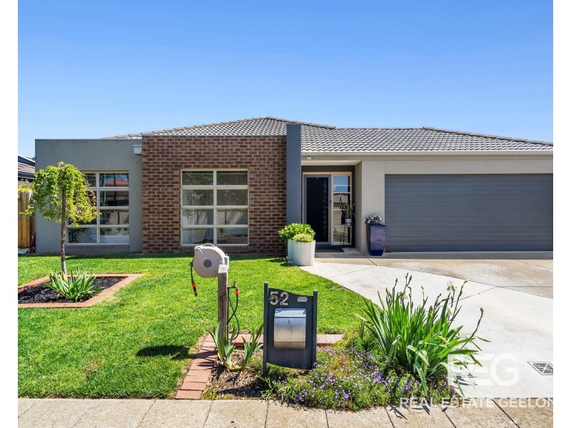 52 Pearl Bay Passage, St Leonards VIC 3223