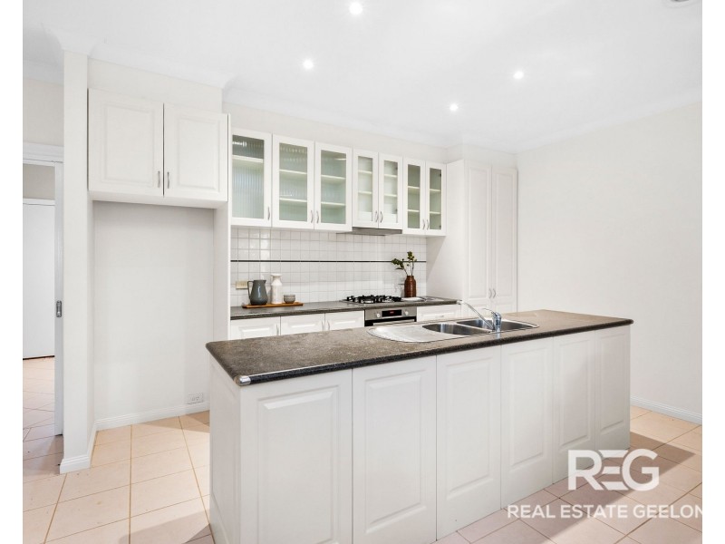 2C Desmond Street, Highton VIC 3216