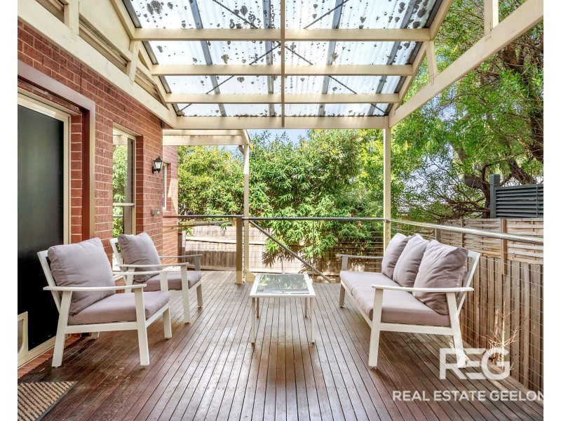 2C Desmond Street, Highton VIC 3216