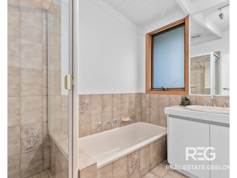 17 Sheringa Crescent, Grovedale VIC 3216