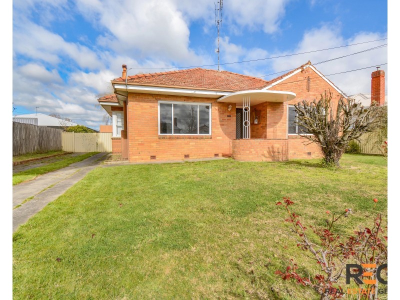 206 Eureka Street, Ballarat East VIC 3350