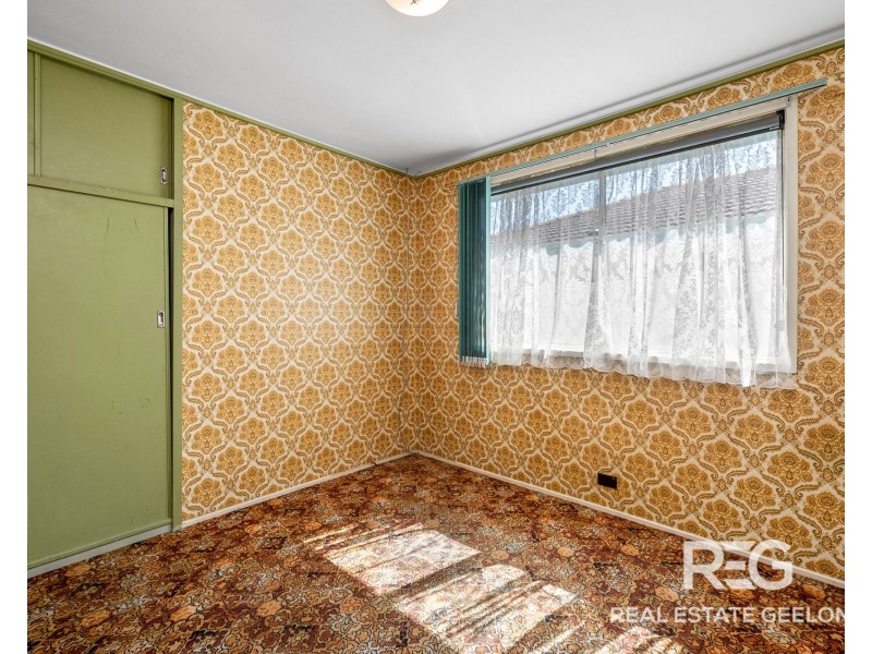 11 Carinya Avenue, Newcomb VIC 3219