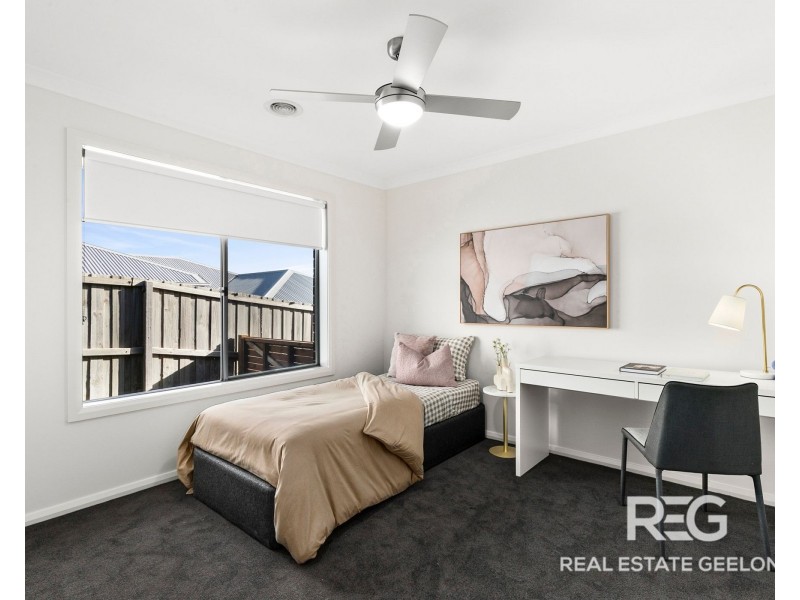 14 Aitkenside Avenue, Highton VIC 3216