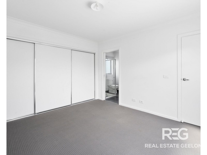 2/241 High Street, Belmont VIC 3216