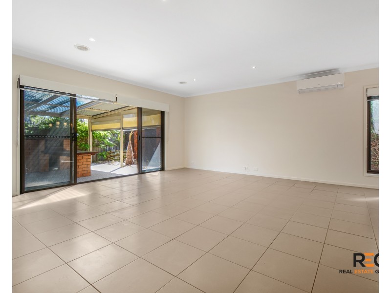 1 Saxbee Way, Leopold VIC 3224
