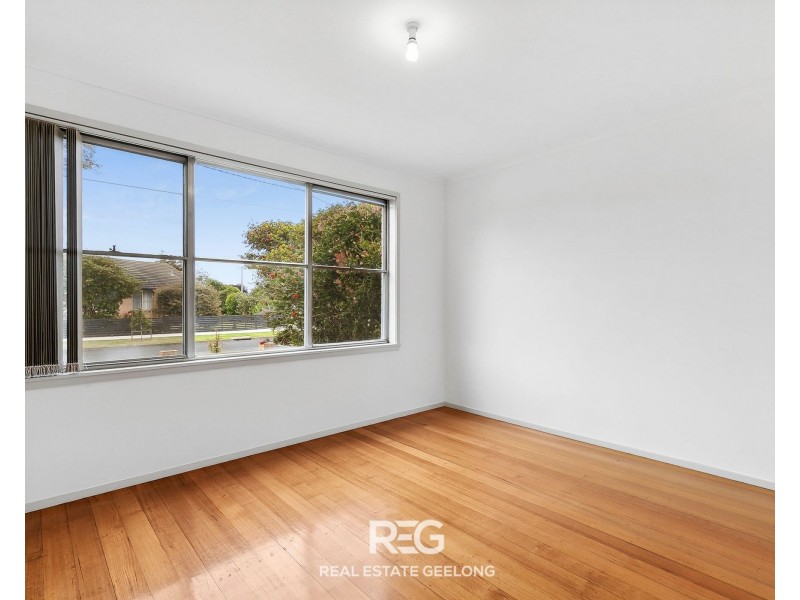 65 Neptune Avenue, Newcomb VIC 3219