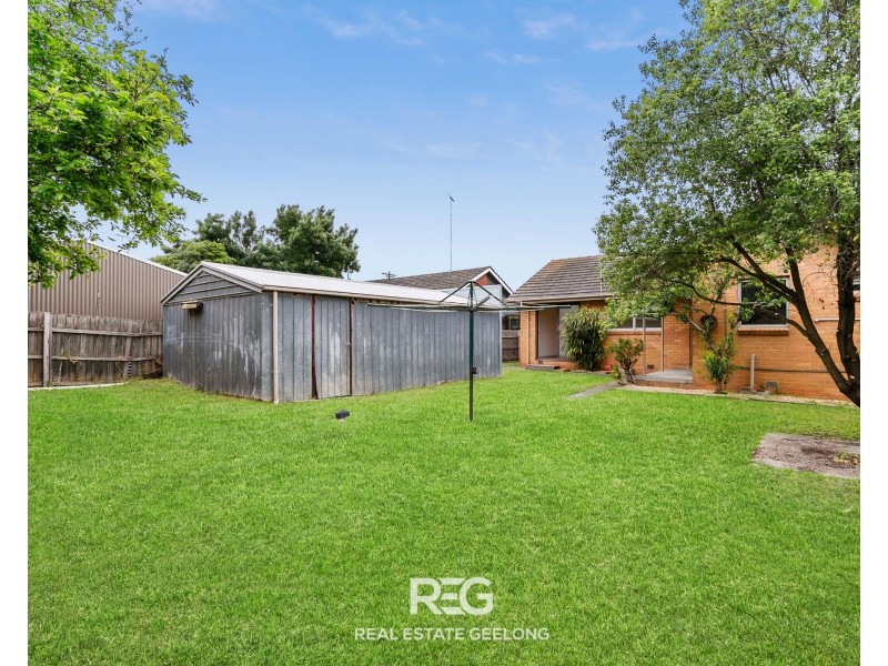 65 Neptune Avenue, Newcomb VIC 3219
