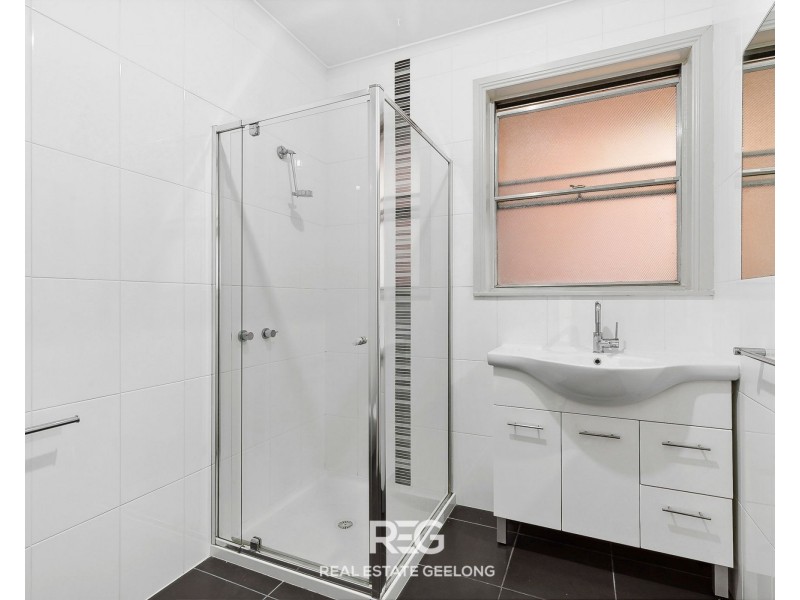 65 Neptune Avenue, Newcomb VIC 3219