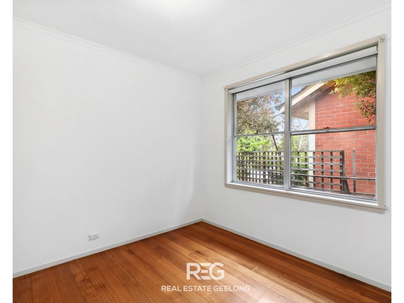 65 Neptune Avenue, Newcomb VIC 3219