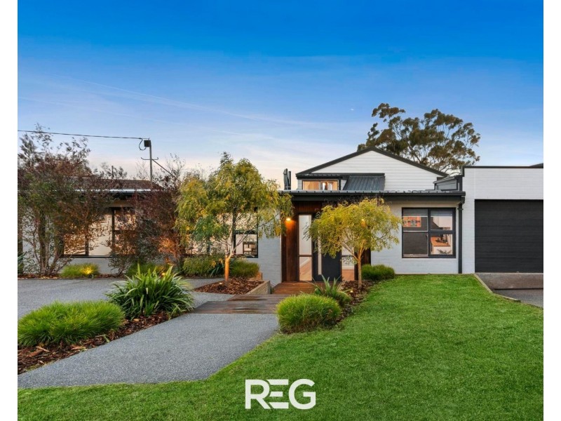 29 Reigate Road, Highton VIC 3216