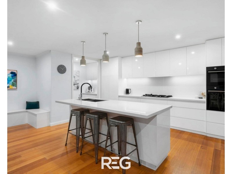 29 Reigate Road, Highton VIC 3216