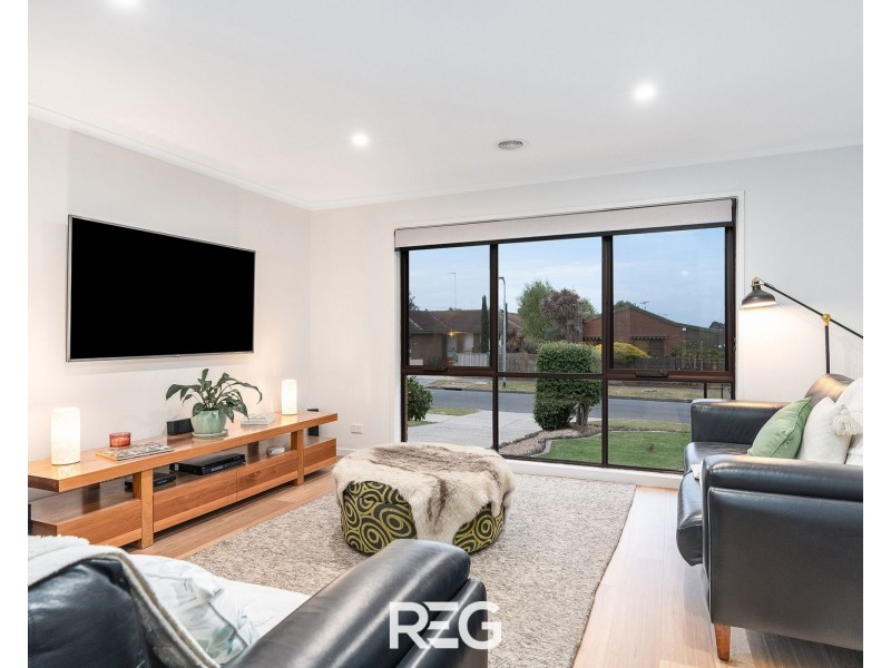 8 Birkenhead Drive, Grovedale VIC 3216