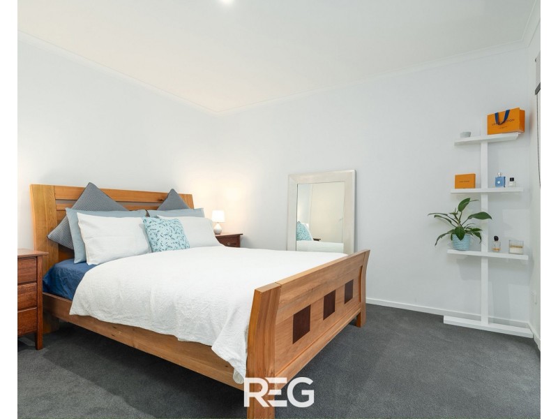 8 Birkenhead Drive, Grovedale VIC 3216