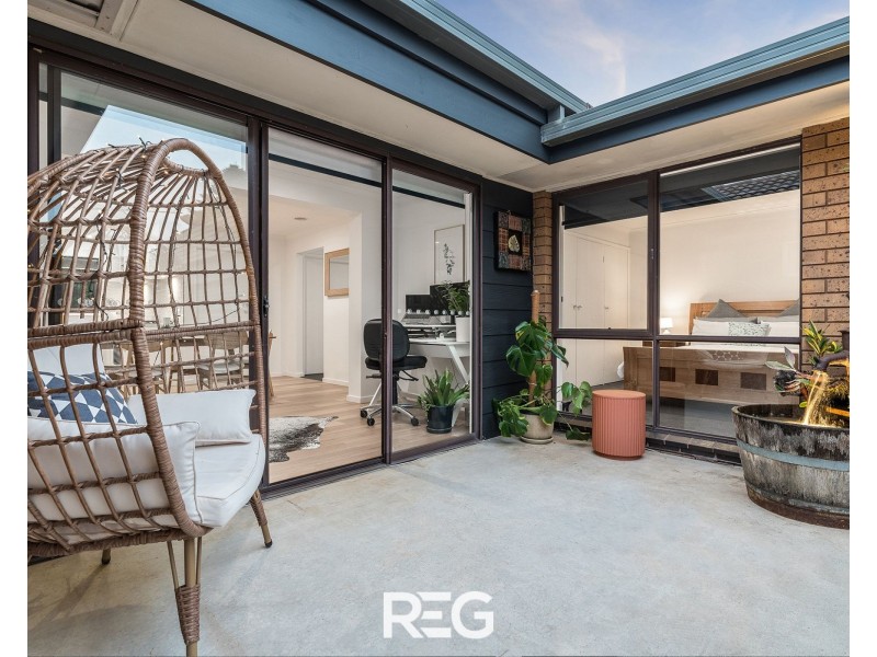 8 Birkenhead Drive, Grovedale VIC 3216