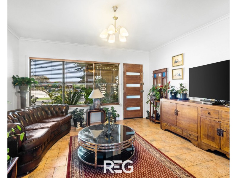 19 Neptune Avenue, Newcomb VIC 3219