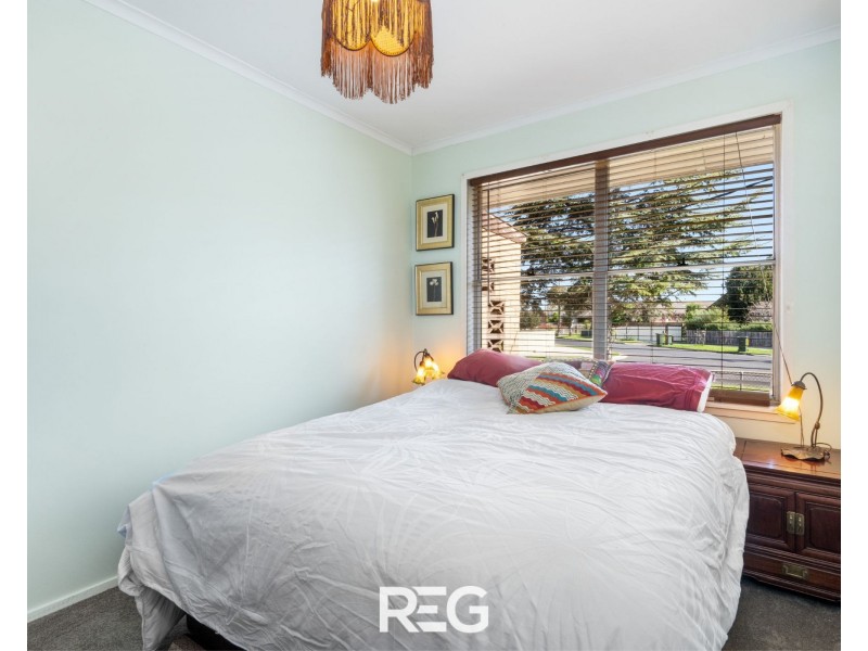 19 Neptune Avenue, Newcomb VIC 3219