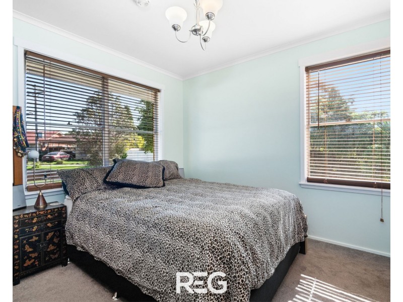 19 Neptune Avenue, Newcomb VIC 3219