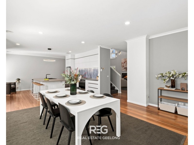 10 Montril Court, Highton VIC 3216