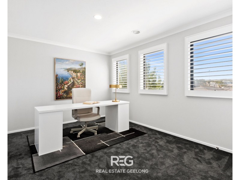 10 Montril Court, Highton VIC 3216