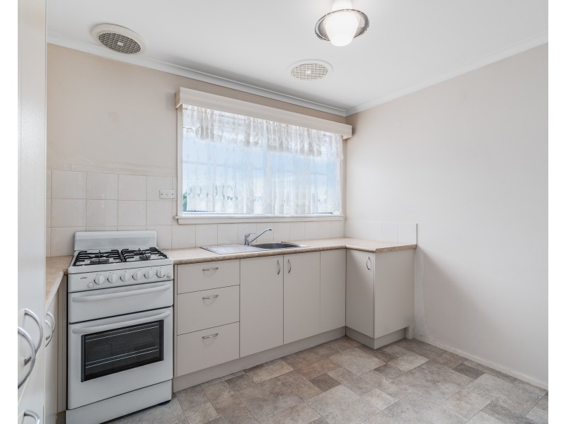 2 Japonica Court, Newcomb VIC 3219