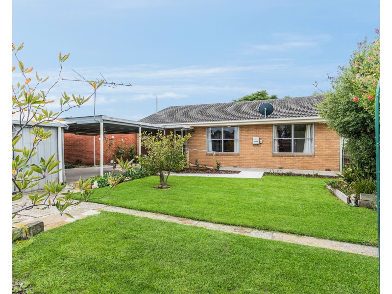2 Japonica Court, Newcomb VIC 3219