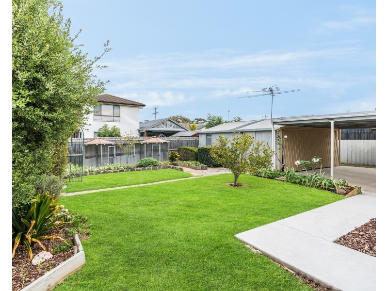 2 Japonica Court, Newcomb VIC 3219