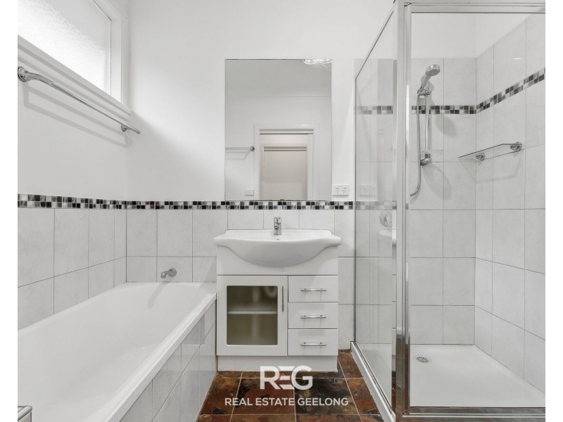 16 Murray Street, Highton VIC 3216