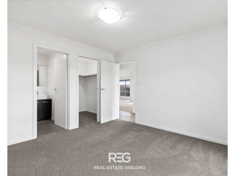 3 Dylan Place, Leopold VIC 3224