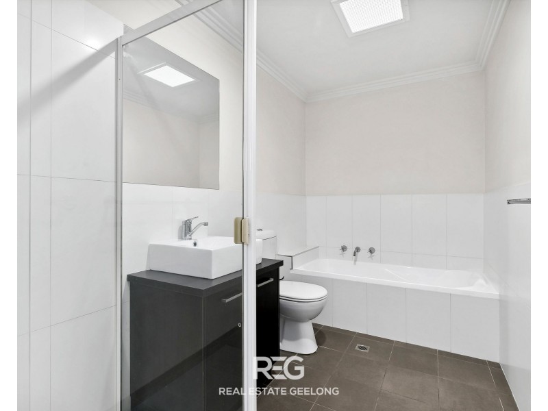 3 Dylan Place, Leopold VIC 3224