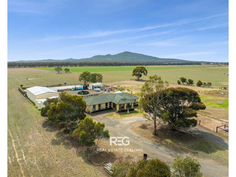 335 Peak School Road, Lara VIC 3212