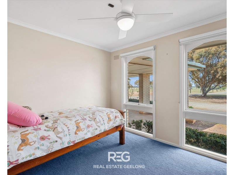 335 Peak School Road, Lara VIC 3212