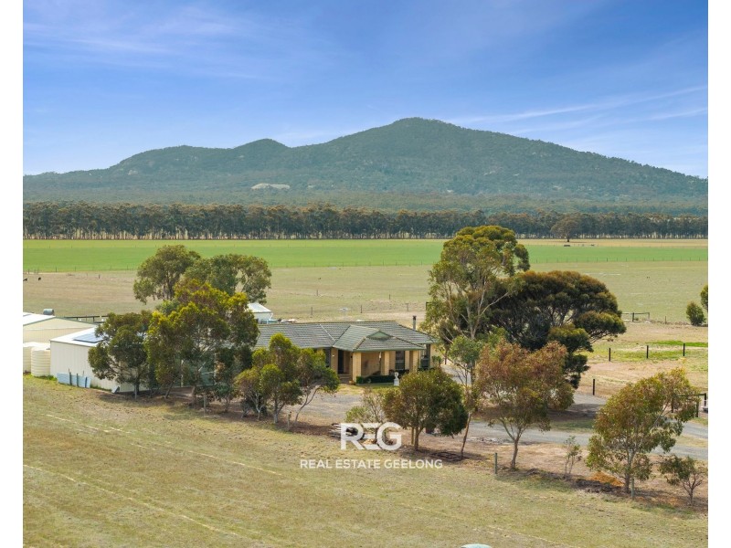 335 Peak School Road, Lara VIC 3212