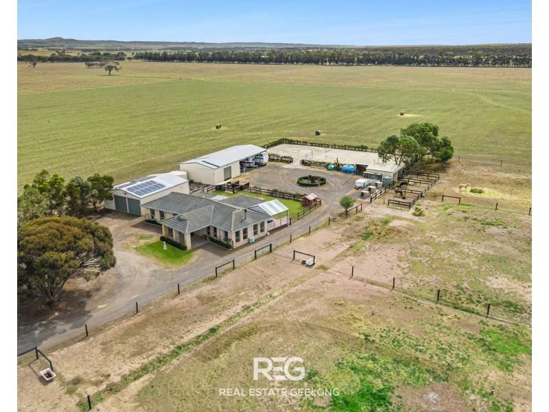 335 Peak School Road, Lara VIC 3212